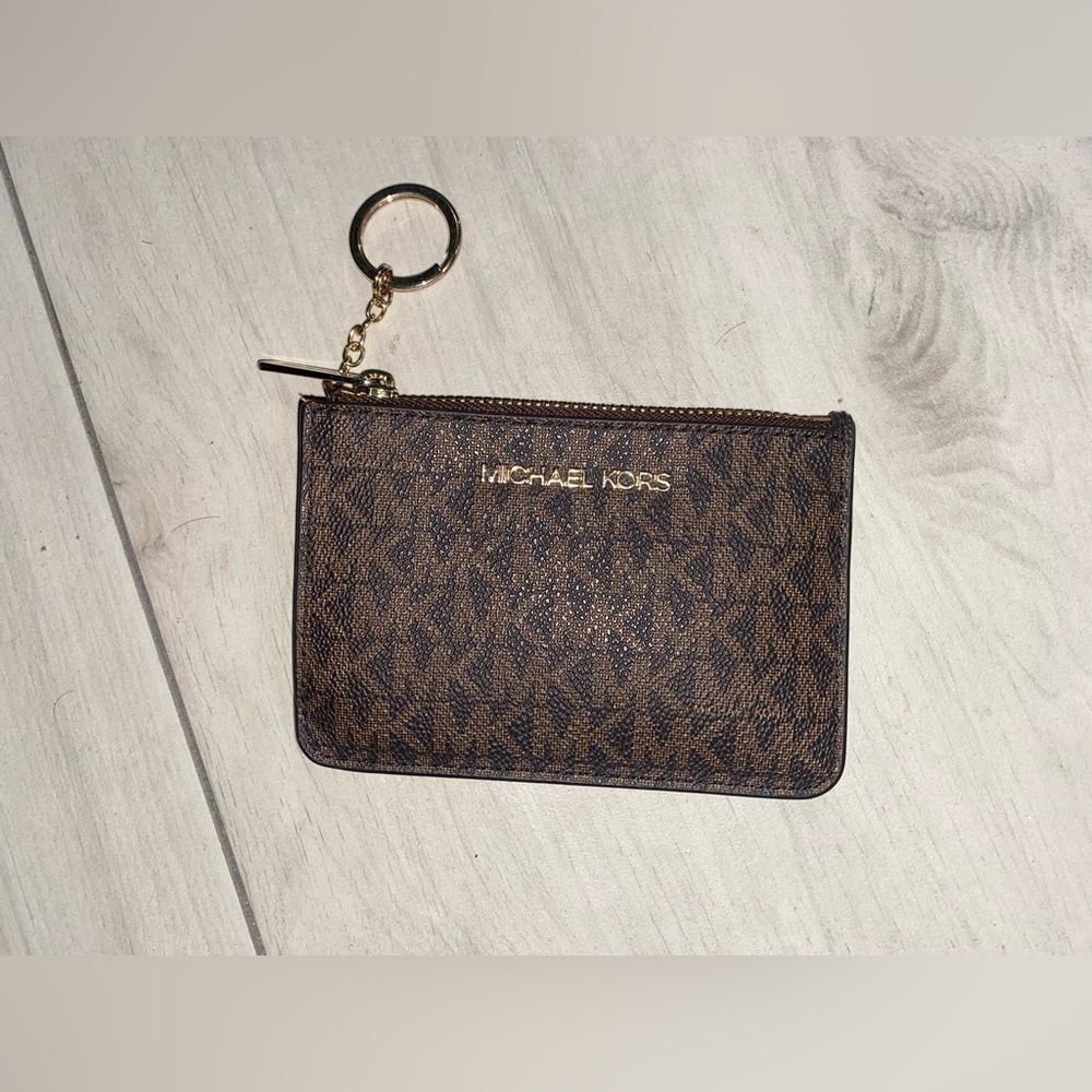 Michael Kors Tan/Brown Signature Zip Coin Pouch with Key Ring